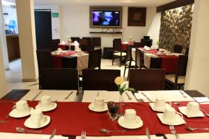 hotel santiago de compostella suites