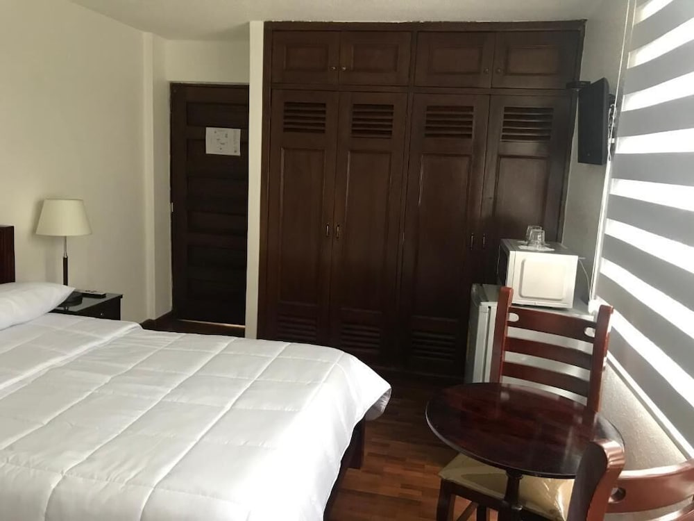 hotel altura