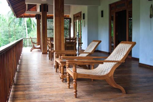 jims farm villas