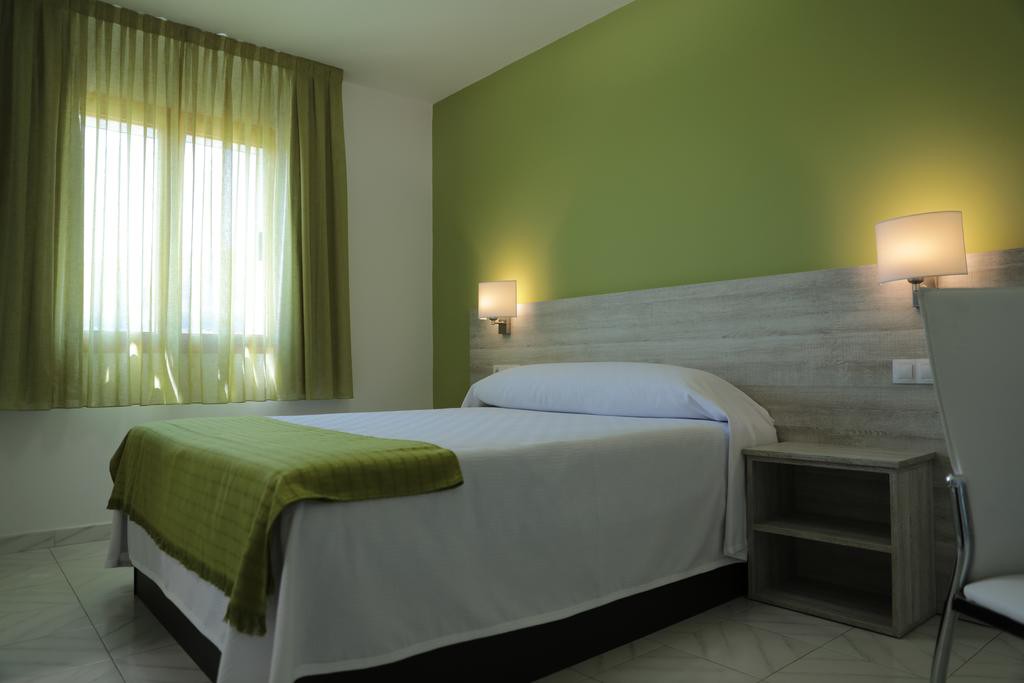 hotel playa de las catedrales