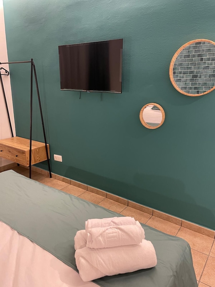 hotel oreneta gironella