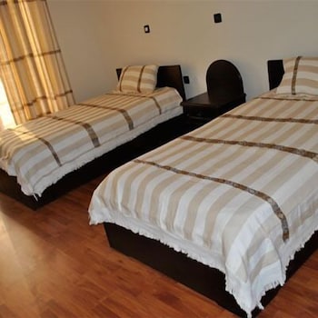 cliff edge hotel lalibela