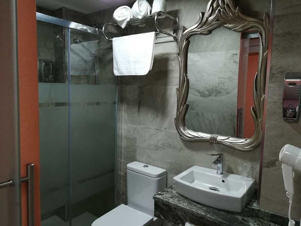 just style el manico