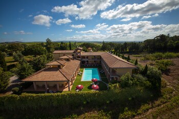 Hotel Le Querciolaie Dei Ricci,In Orbetello,3 star