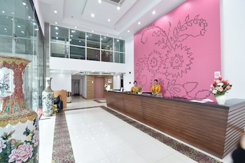 mayflower grande hotel hat yai