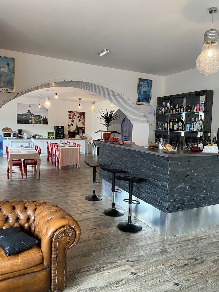 hotel le saint amand