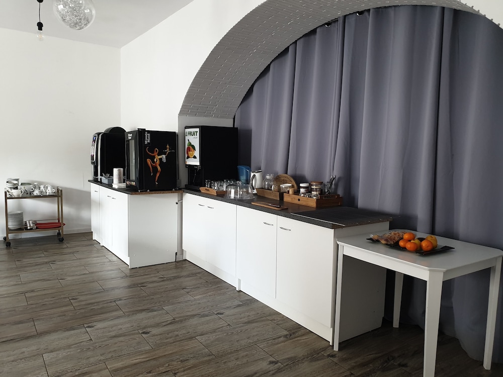 hotel le saint amand