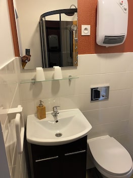 hotel le saint amand