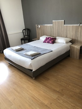 hotel le saint amand