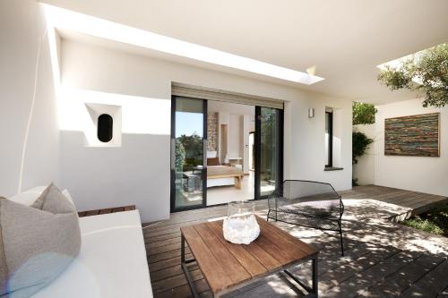 hotel cala di greco