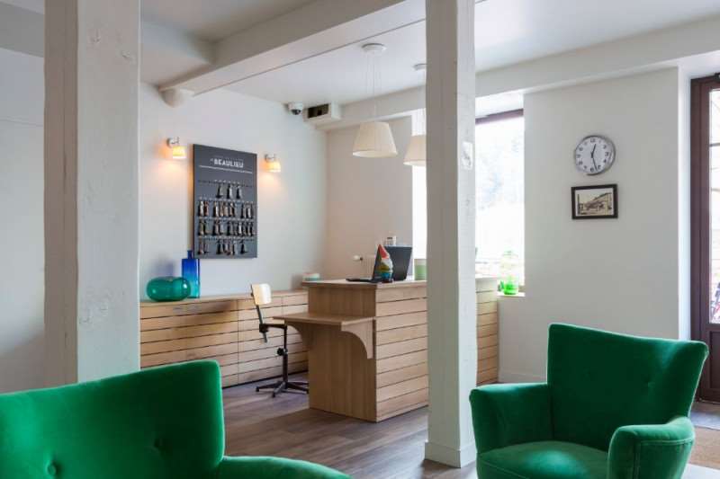 hotel beaulieu lyon charbonnieres