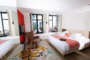grand place hotel