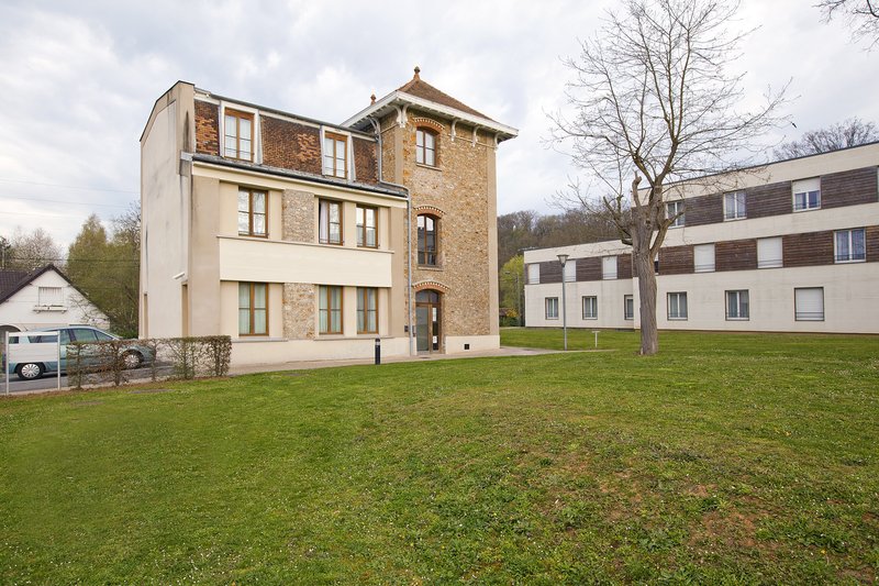 residhome bures la guyonnerie