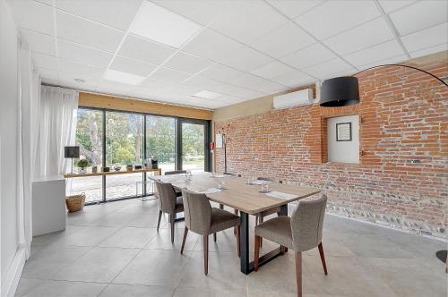 best western premier le domaine de montjoie
