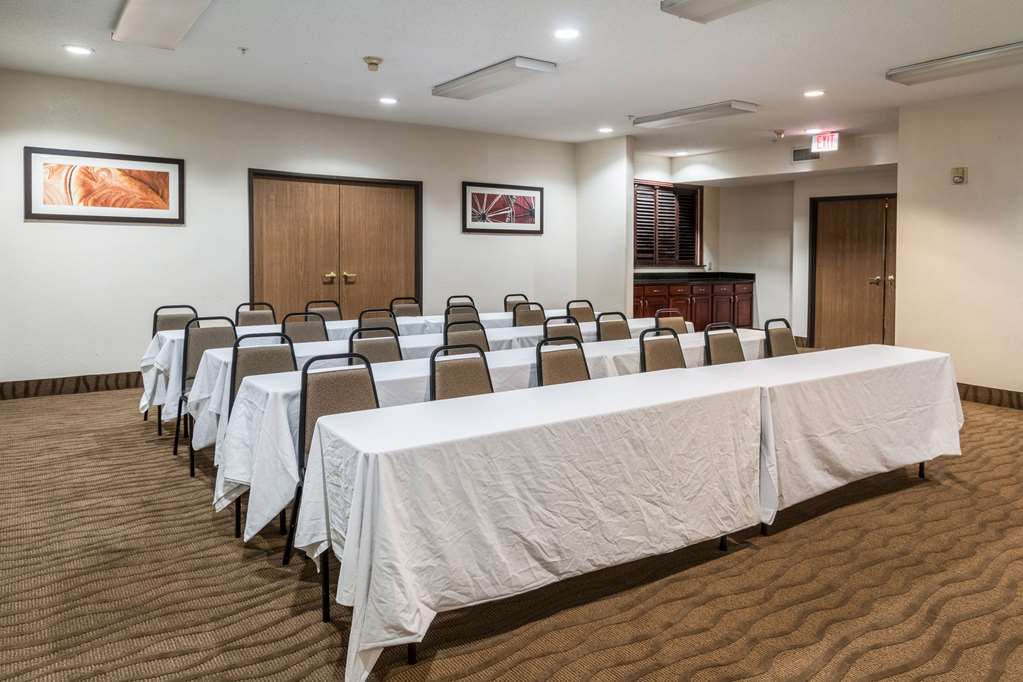 quality suites burleson ft worth