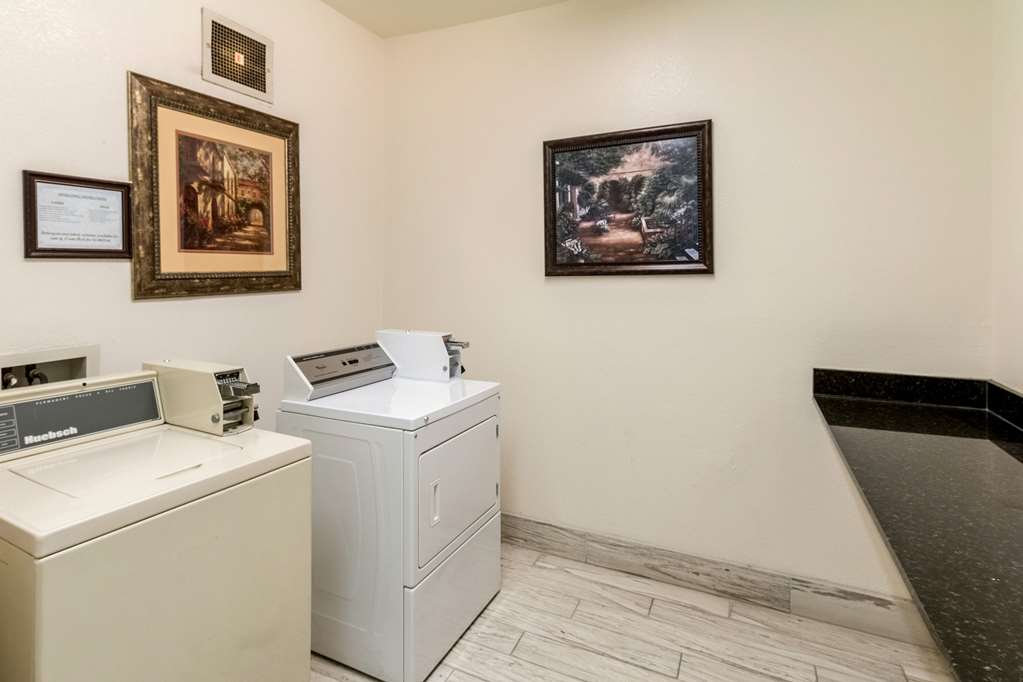 quality suites burleson ft worth