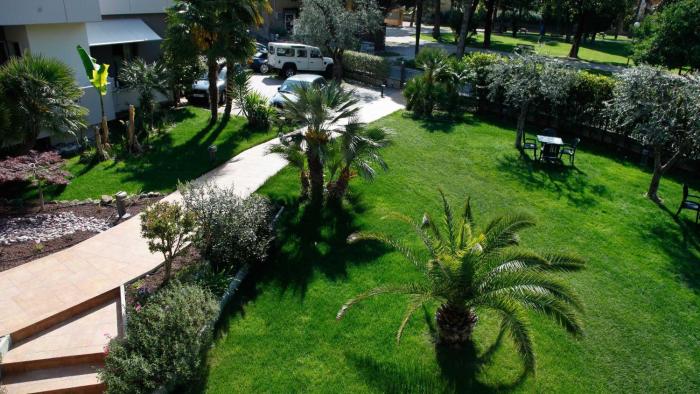 hotel villa claudia