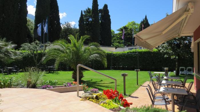 hotel villa claudia