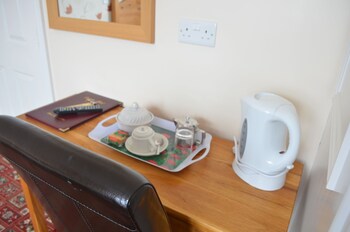 The Dolphin Hotel,Devon>>Beer,3 star