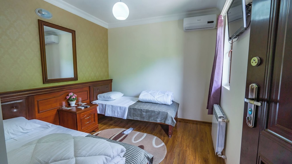 prometheus gate hotel