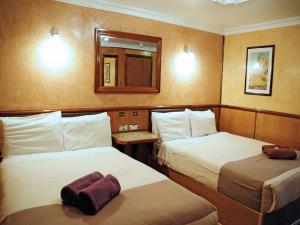 cricklewood lodge hotel