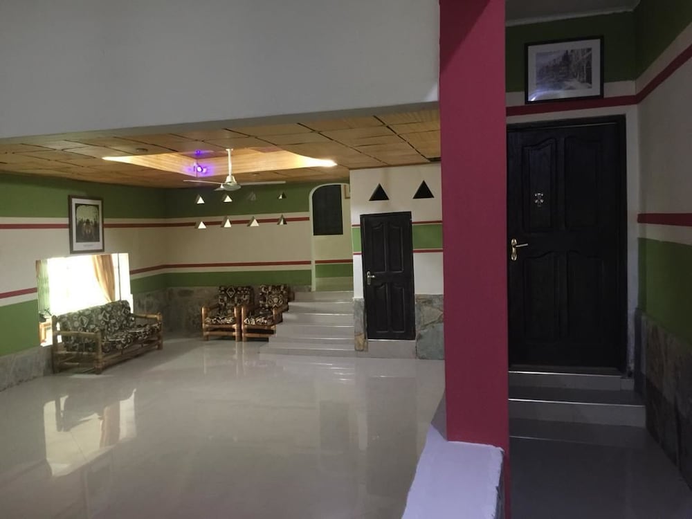 wildwin resort hostel