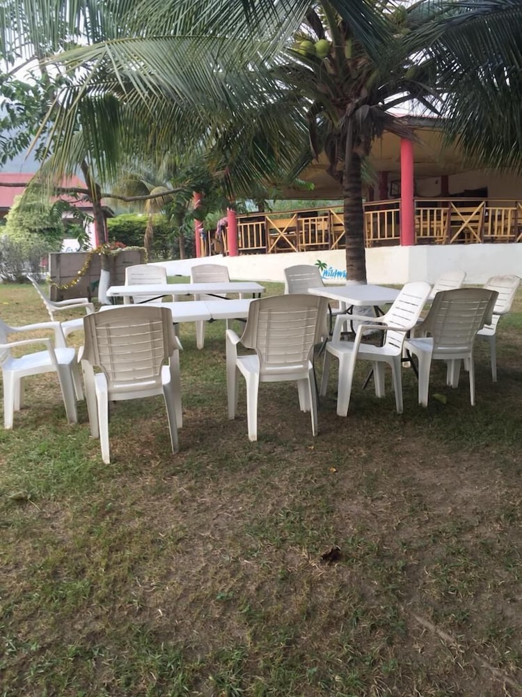 wildwin resort hostel