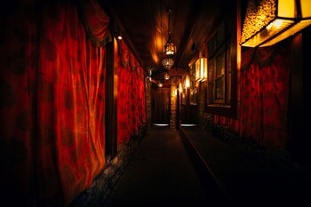 crazy bear hotel beaconsfield