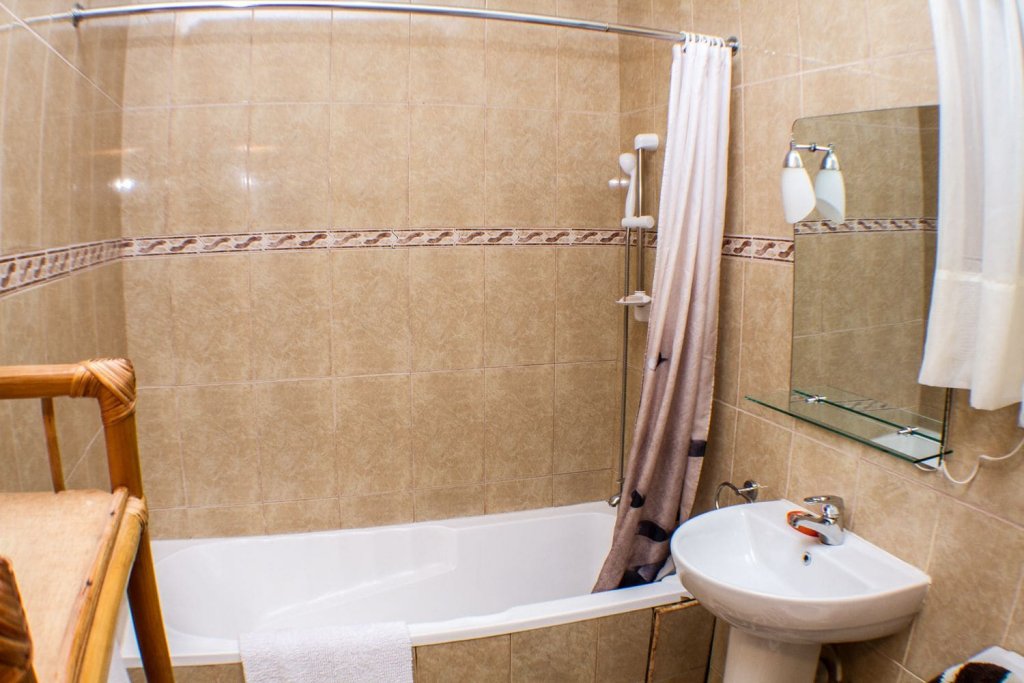 Alma House,Greater Accra>>Accra,3 star