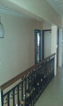 Grace Inn Hotel,In Kwabenyan,3 star