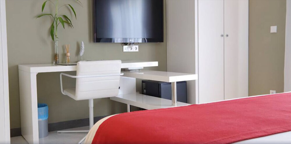 magno suites