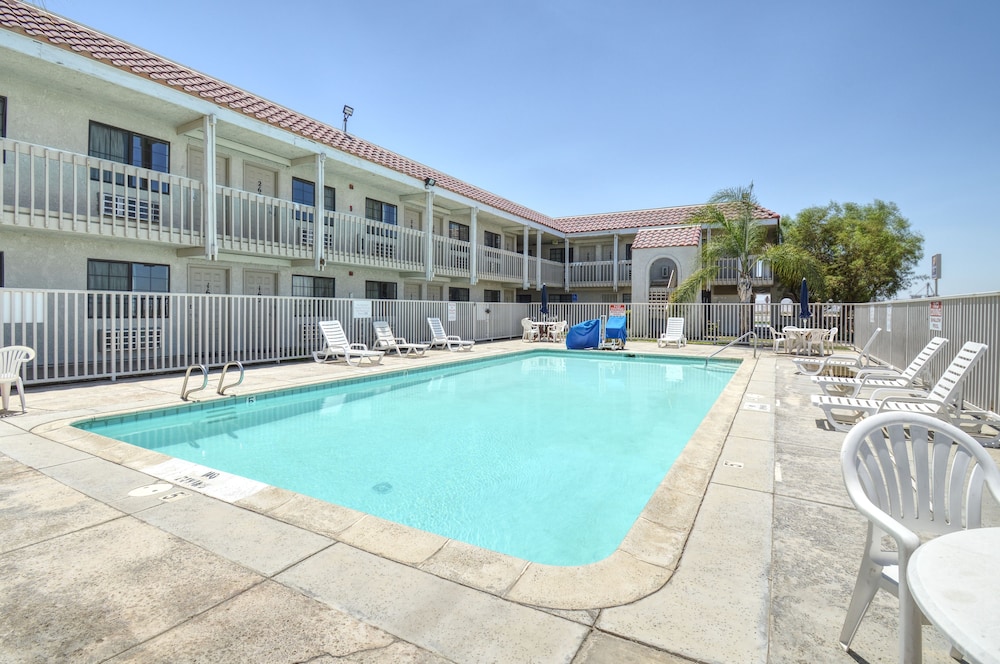 vagabond inn buttonwillow north i 5
