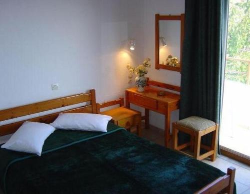 zoe boutique hotel