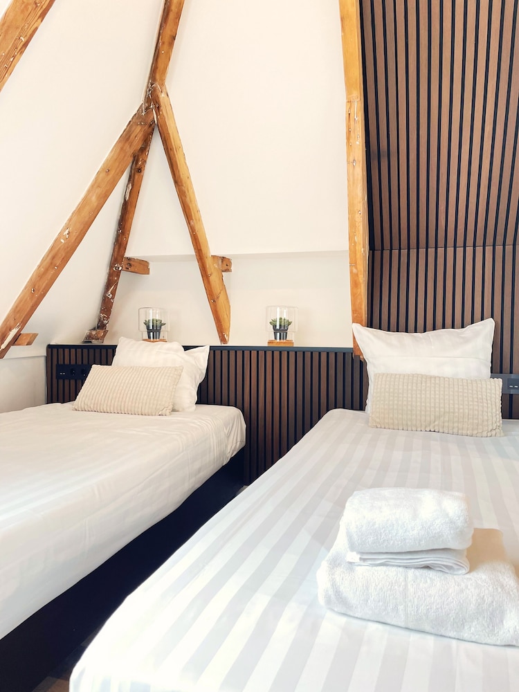 Plantage,Amsterdam City Centre>>Amsterdam,2 star