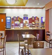 holiday inn express hotel and suites byram by ihg