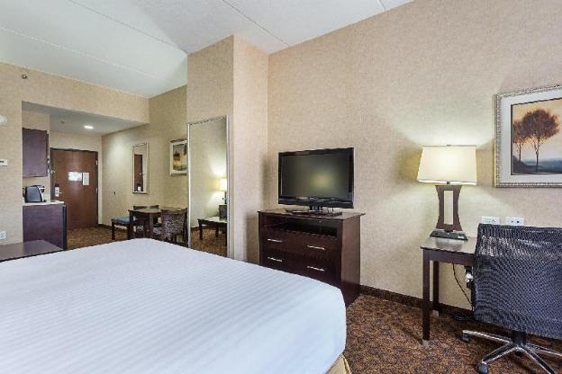 holiday inn express hotel and suites byram by ihg