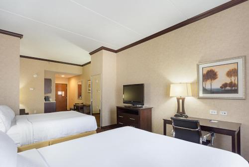 holiday inn express hotel and suites byram by ihg