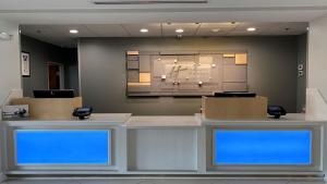 holiday inn express hotel and suites byram by ihg