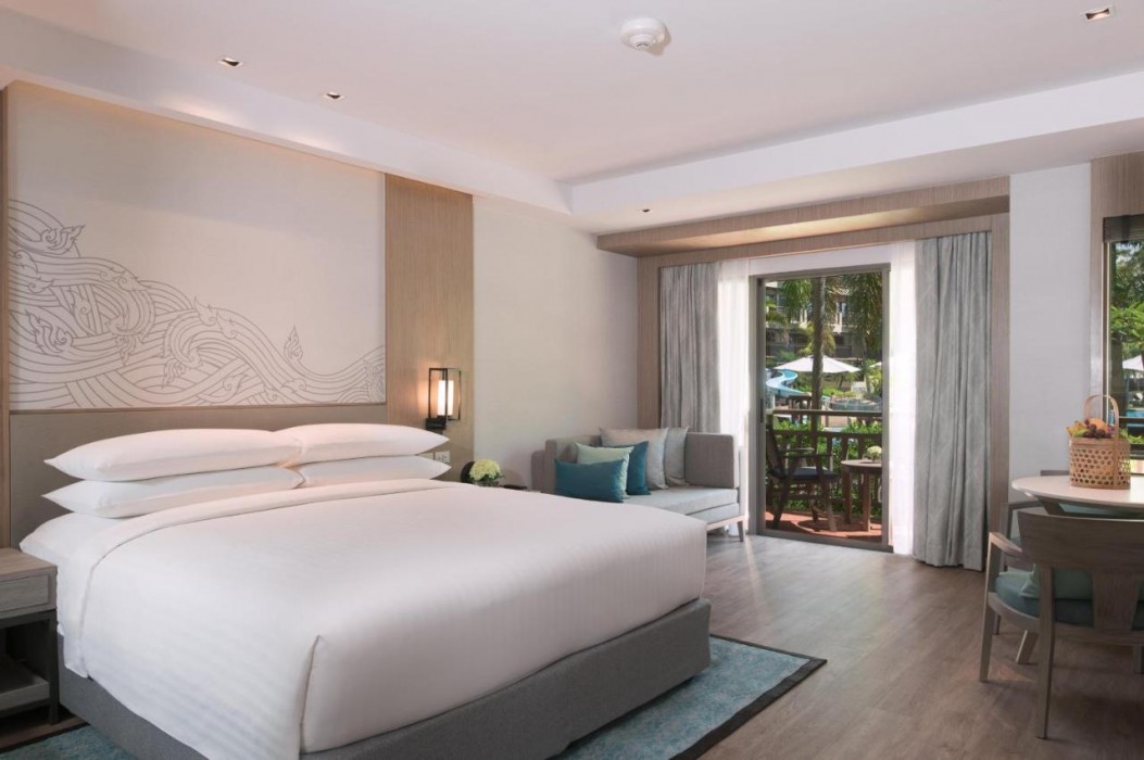 phuket marriott resort and spa merlin beach