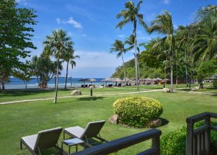 phuket marriott resort and spa merlin beach
