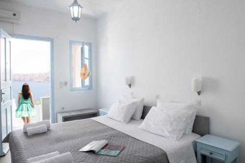 Blu Rooms,,1 star