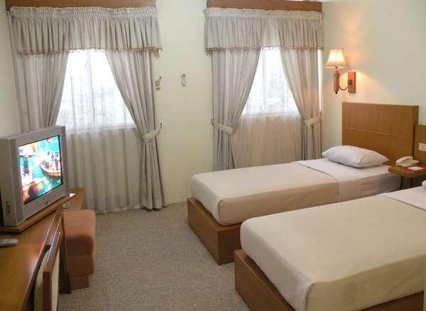 Muria Hotel,Semarang>>Central Java,2 star