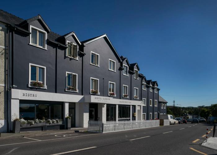 schull harbour hotel