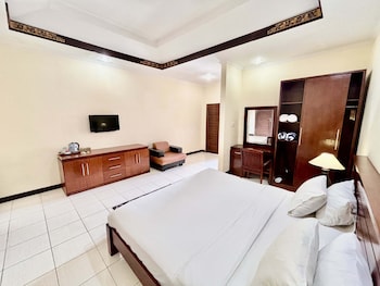 hotel segara agung