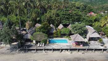 krisna bungalows and restaurant