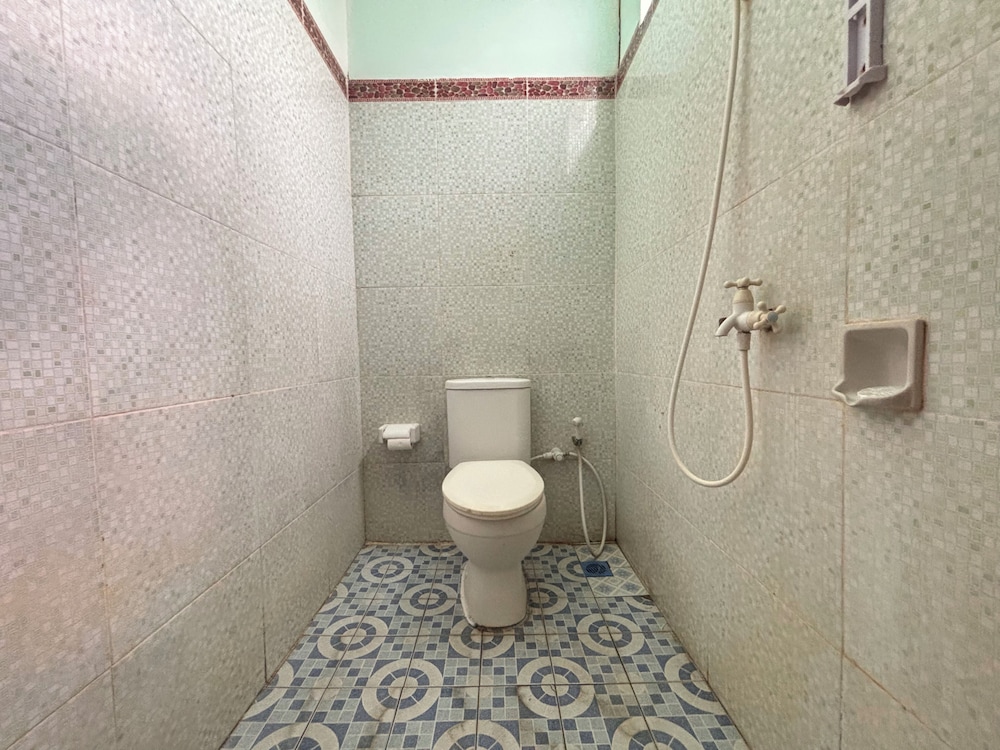 krisna bungalows and restaurant