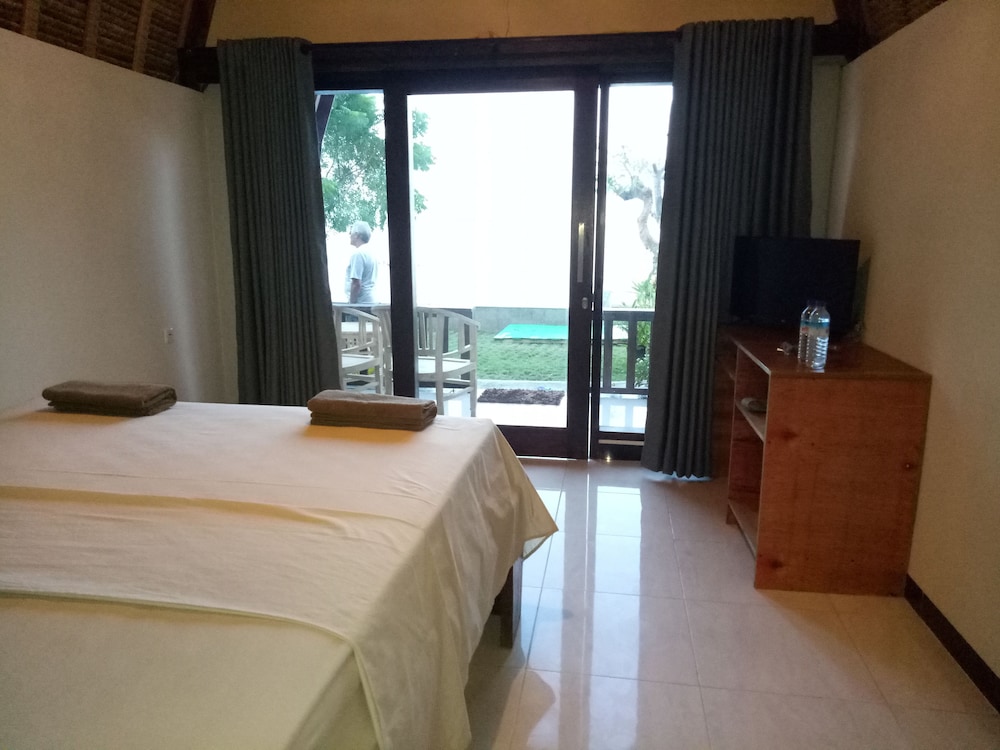 krisna bungalows and restaurant