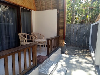 krisna bungalows and restaurant