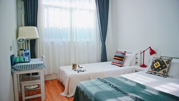 peking international youth hostel