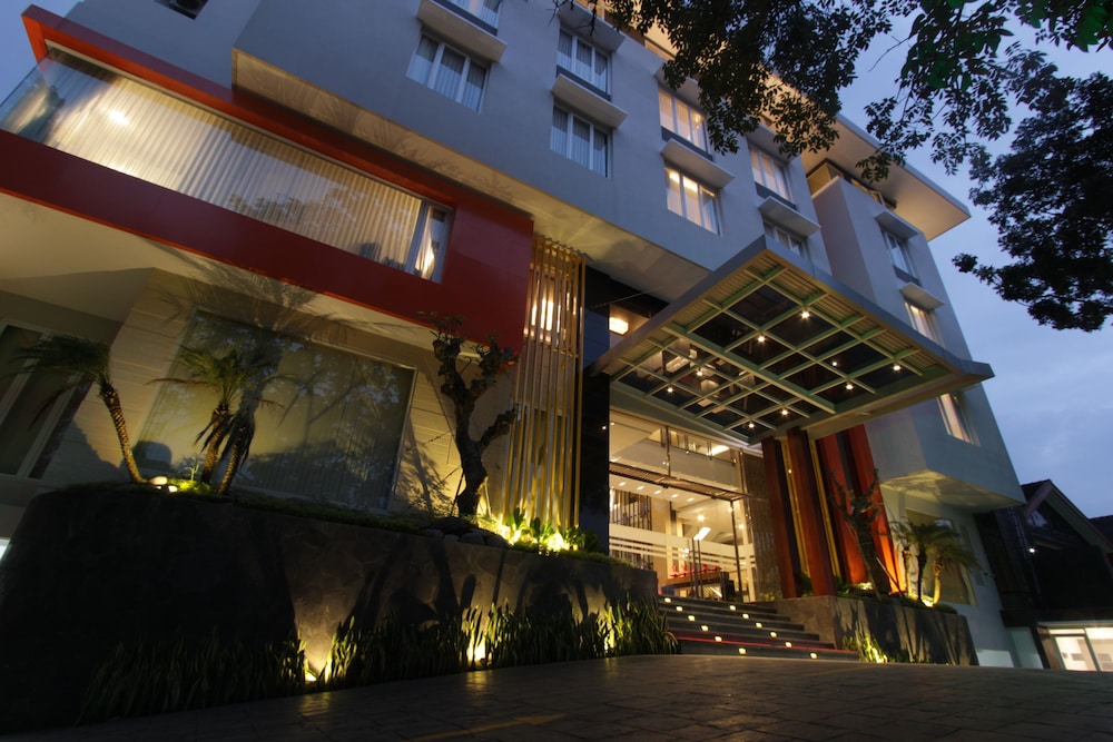 ardan hotel